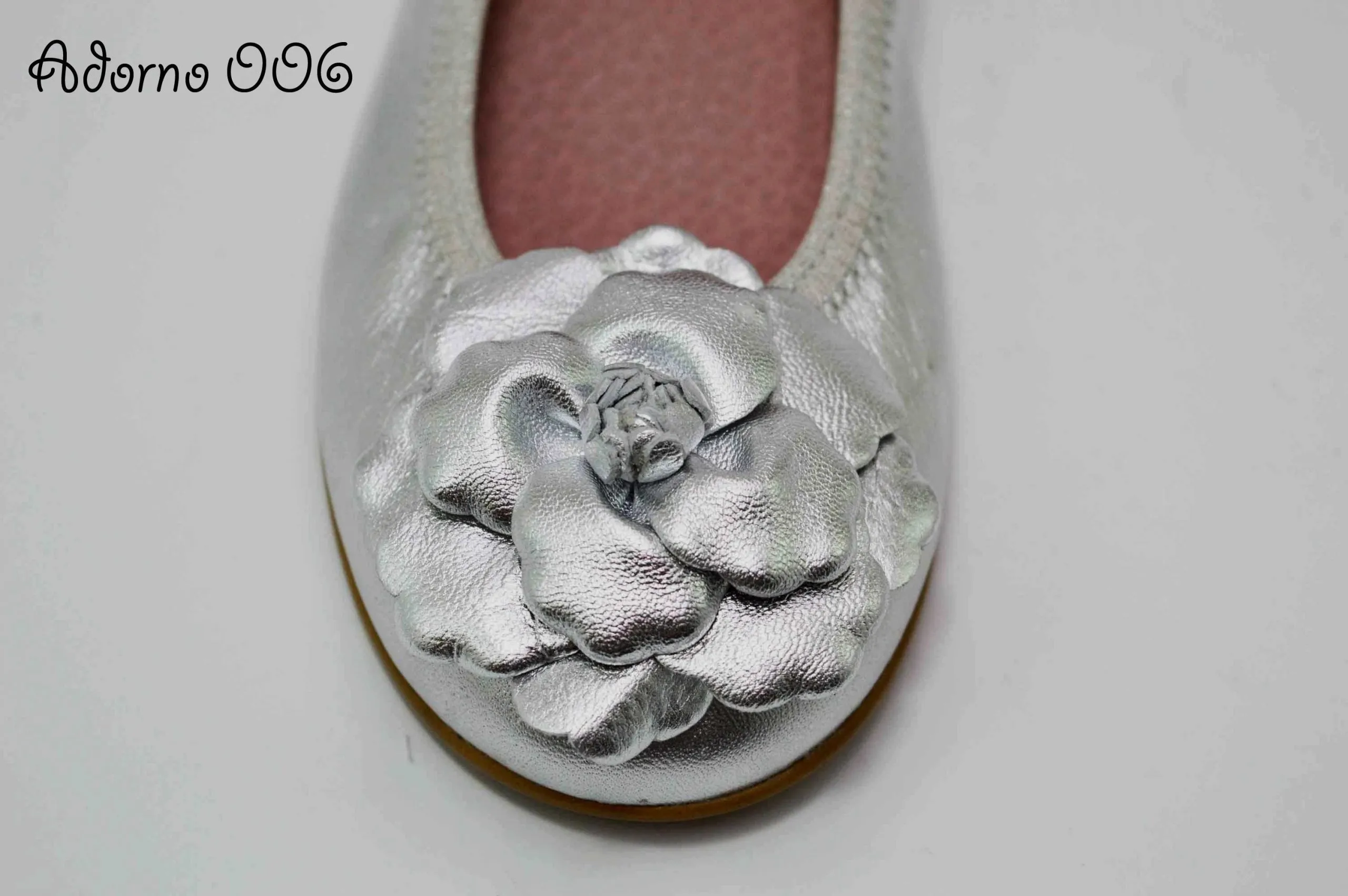 Adornos flor de piel en plata para zapatos