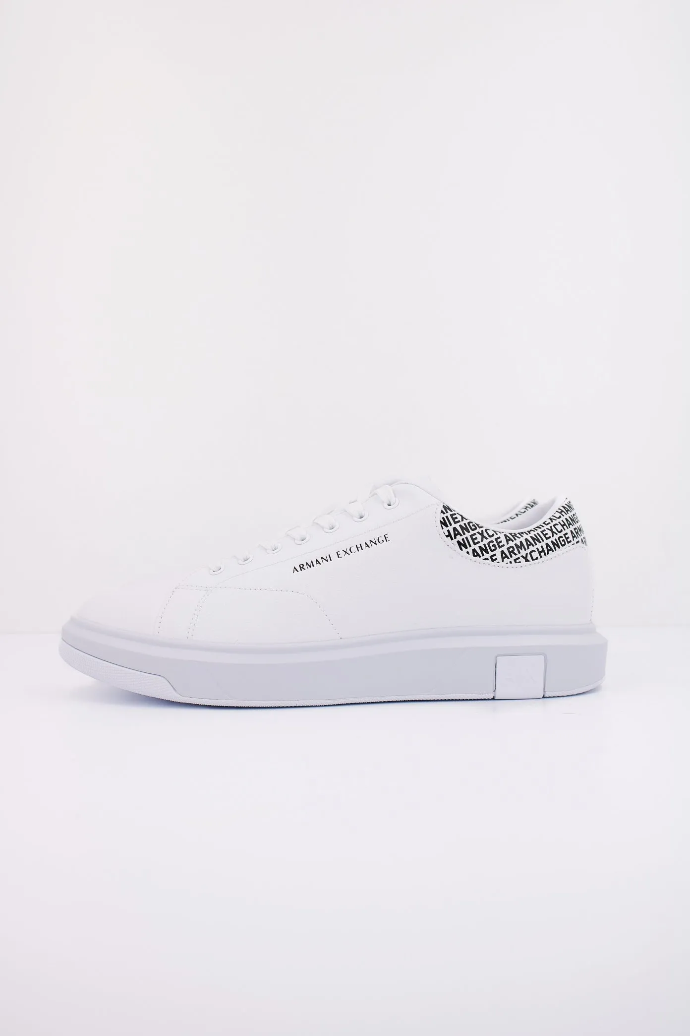 ARMANI EXCHANGE XUX123 XV761