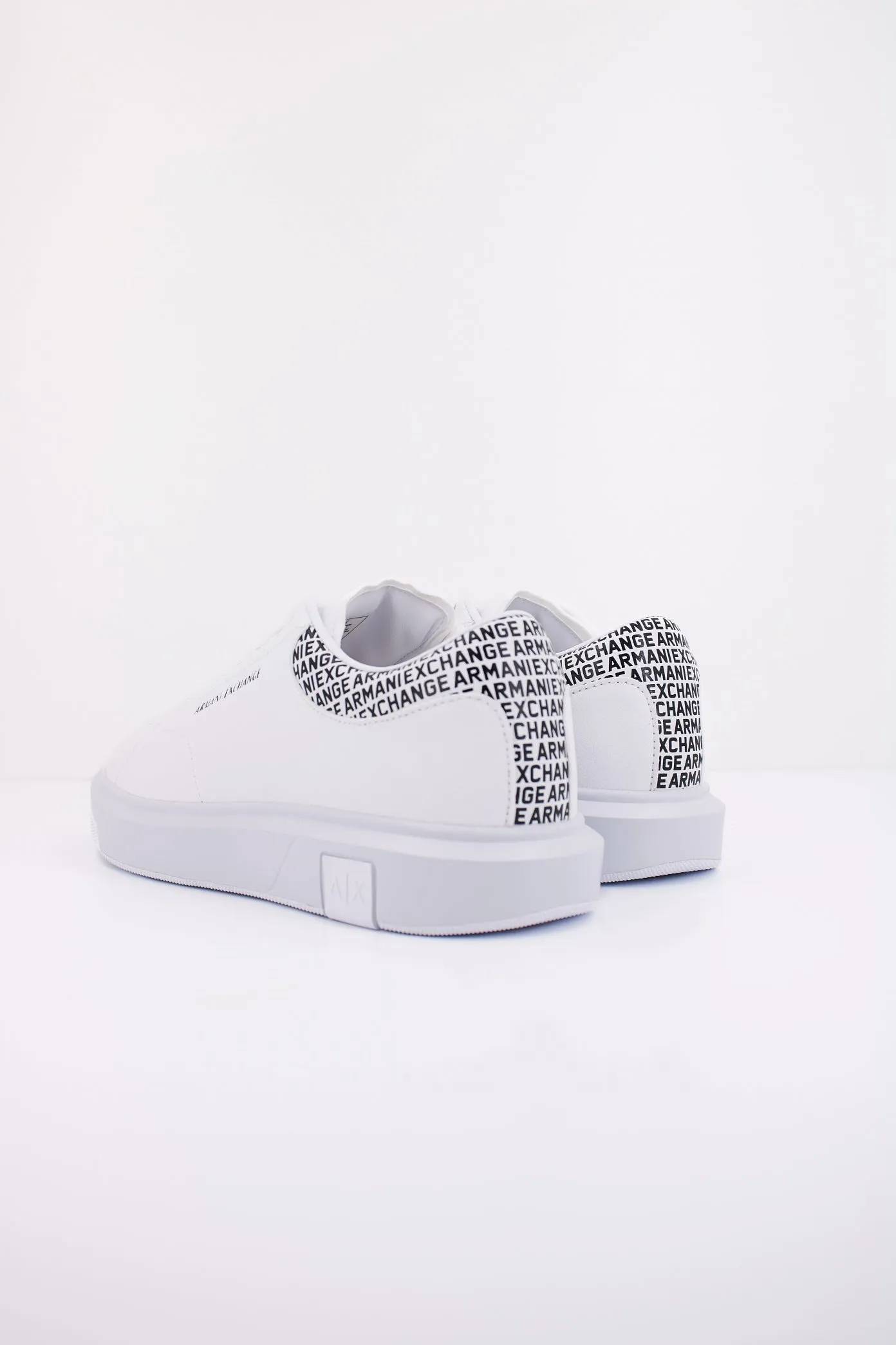 ARMANI EXCHANGE XUX123 XV761
