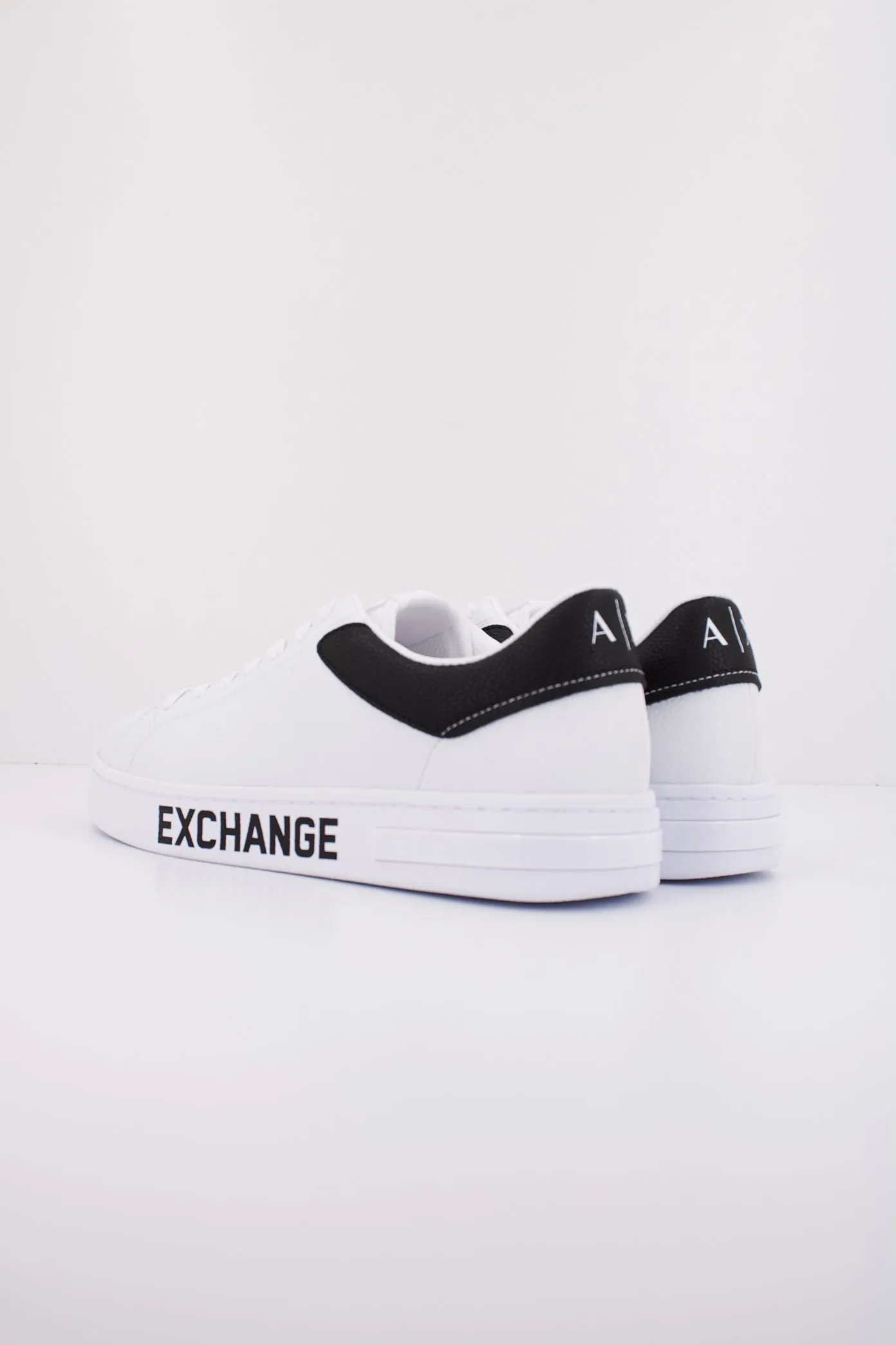 ARMANI EXCHANGE XUX216 XV854