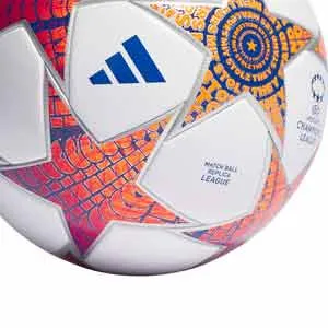 Balón adidas Women's Champions 2023 2024 League talla 4