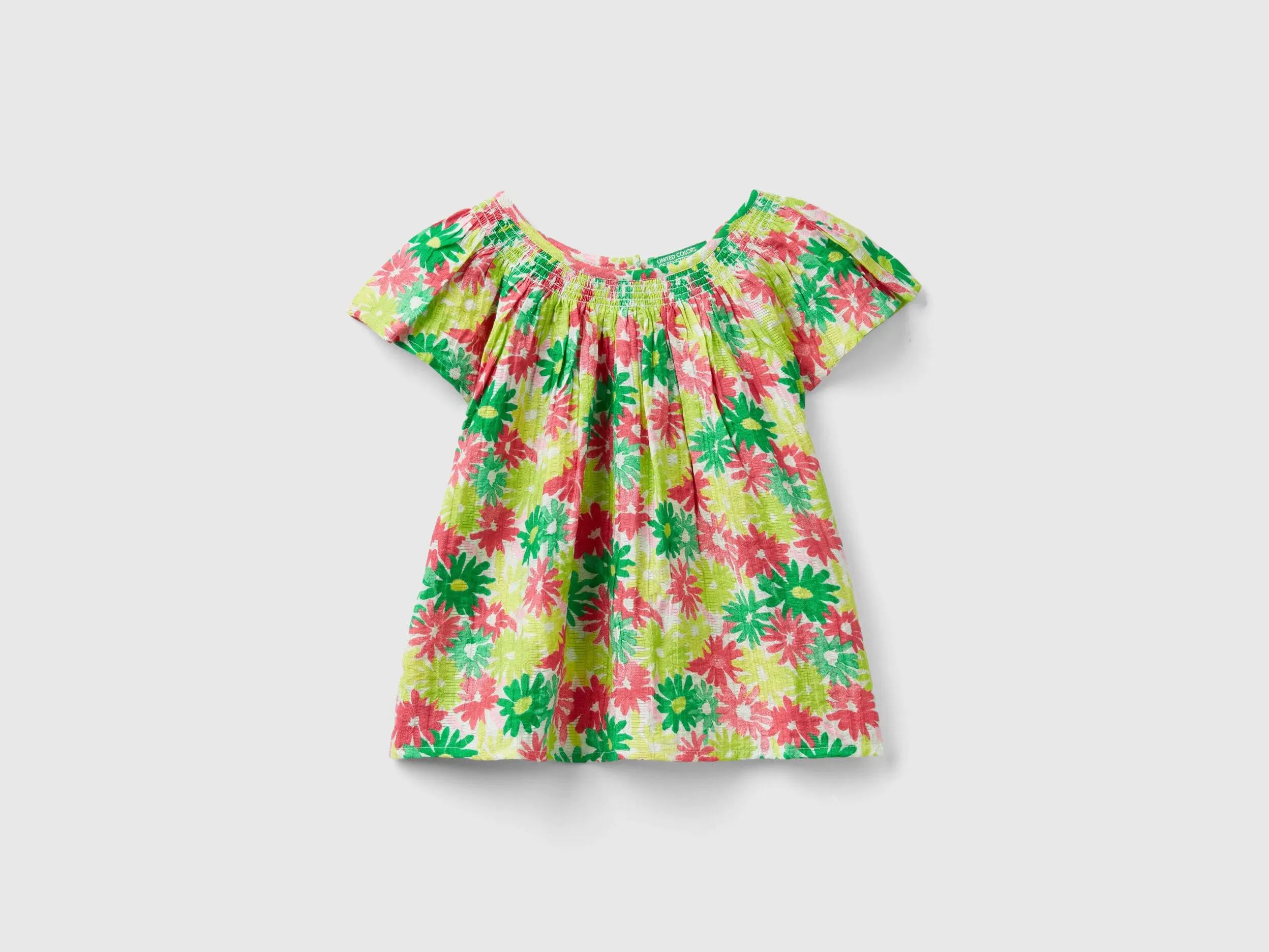 Blusa con estampado floral