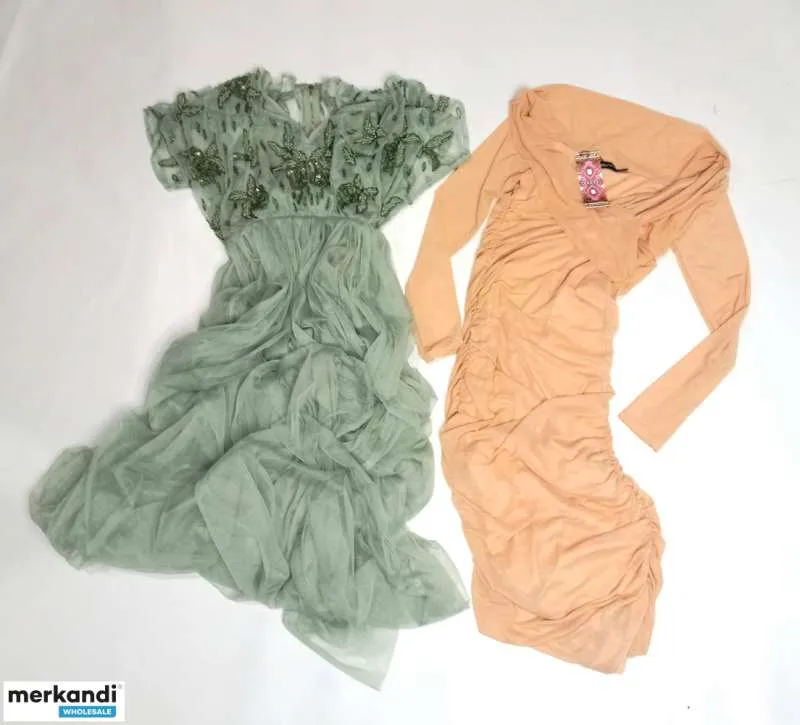 Boohoo almacena al por mayor ropa de hombre mezcla de temporada de mujer grado B