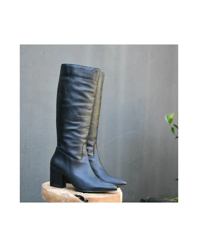 Bota de piel de caña alta  NEGRA CALMODA 7168