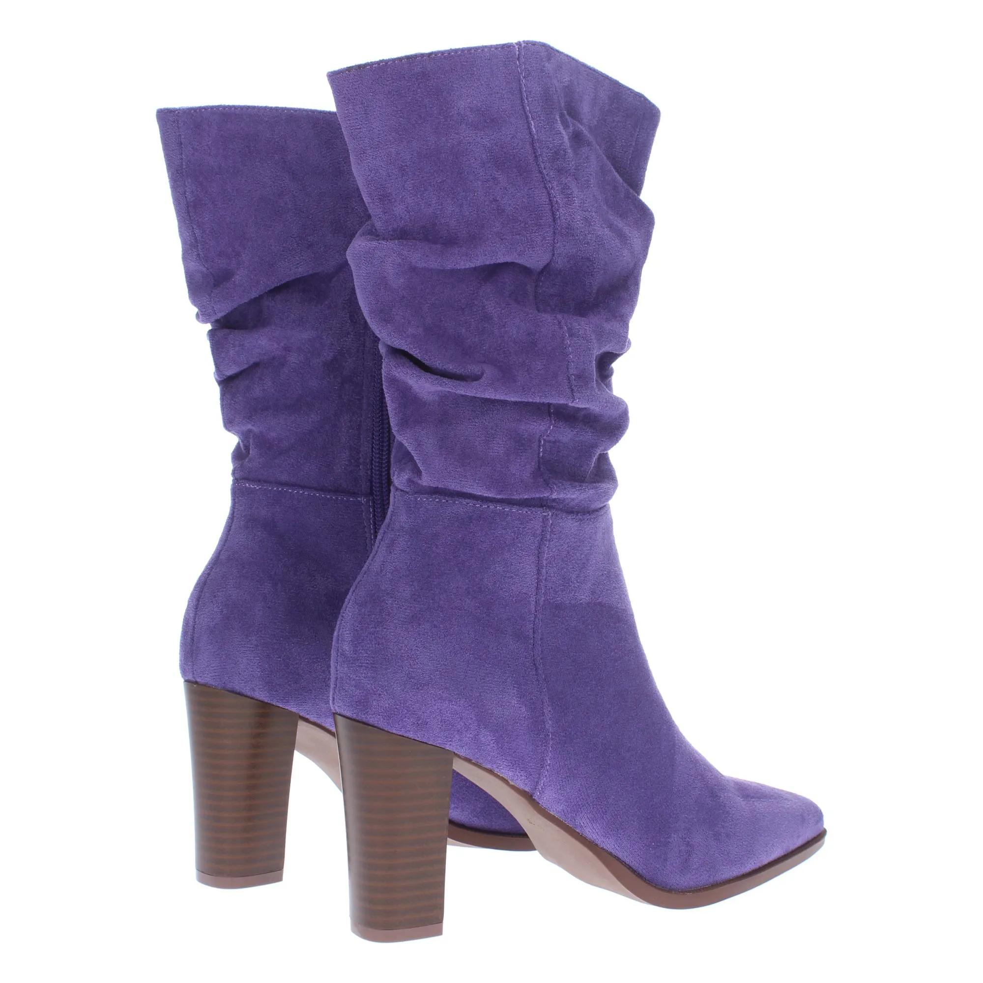 Botas de tacón cómodo de caña arrugada en color morado mujer