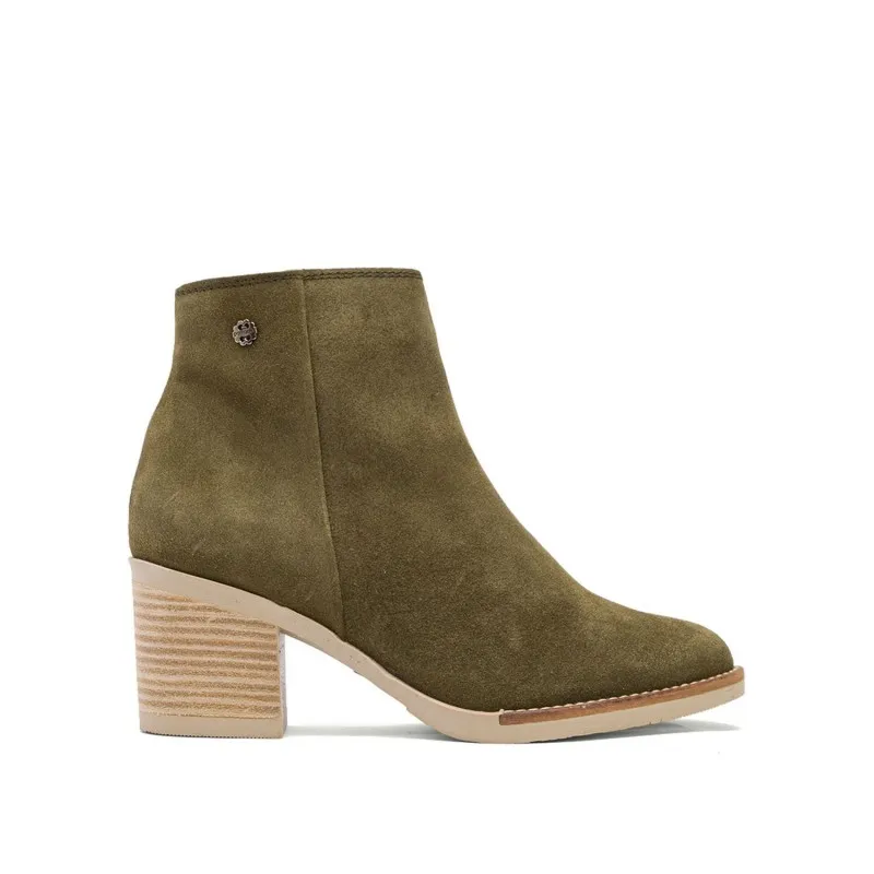 BOTINES DE TACÓN KAKI CON CREMALLERA NALA