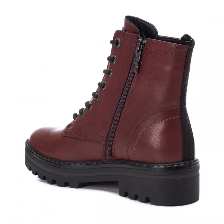 Botines planos Refresh rojos con cremallera lateral i cordons