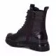 Botines planos Xti burdeos con poca plataforma y suela de goma