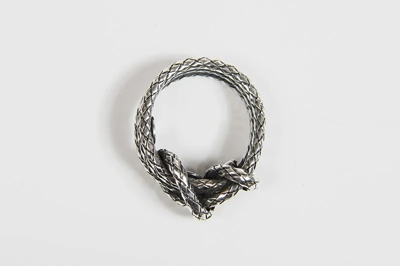 Bottega Veneta Anillo Plata
