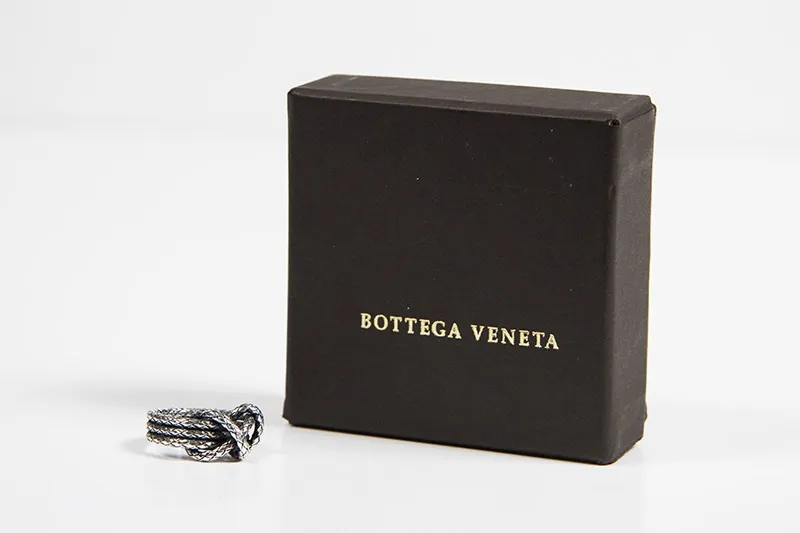 Bottega Veneta Anillo Plata