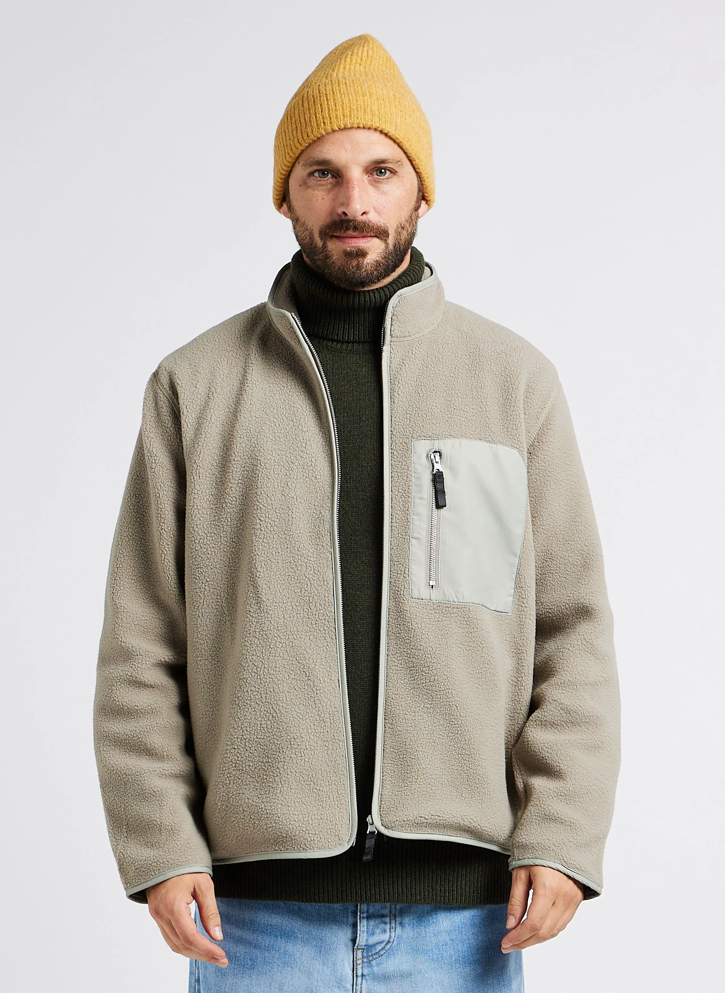 CALSO  CHAQUETA POLAR DE CUELLO ALTO EN BEIGE
