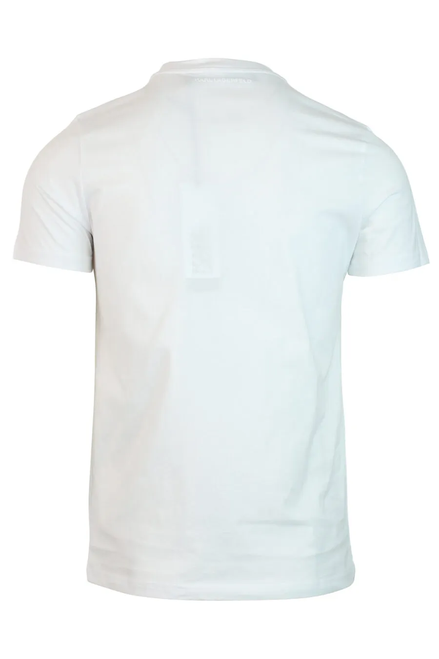 Camiseta blanca con maxilogo 