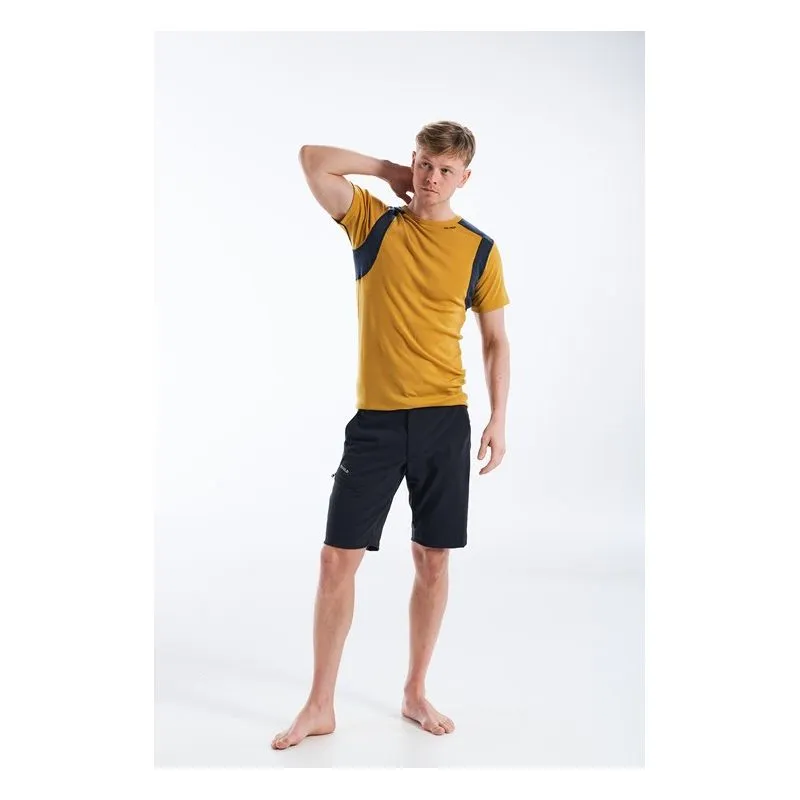 Camiseta Devold Hiking Man (ARROWWOOD/NIGHT) Hombre