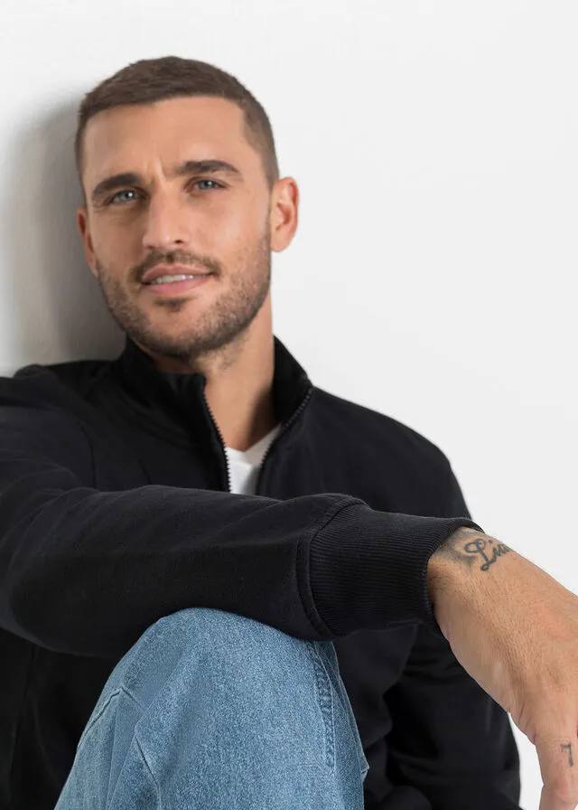 Chaqueta de estilo universitario con cuello alto Negro