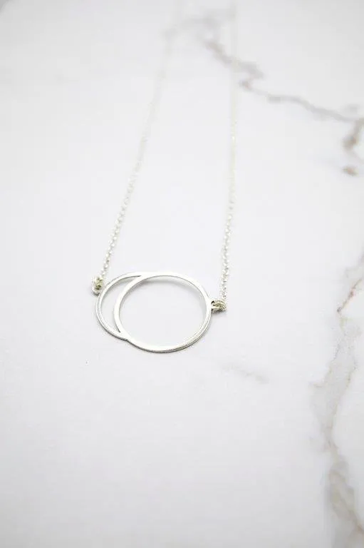 Collar Eclipse Plata