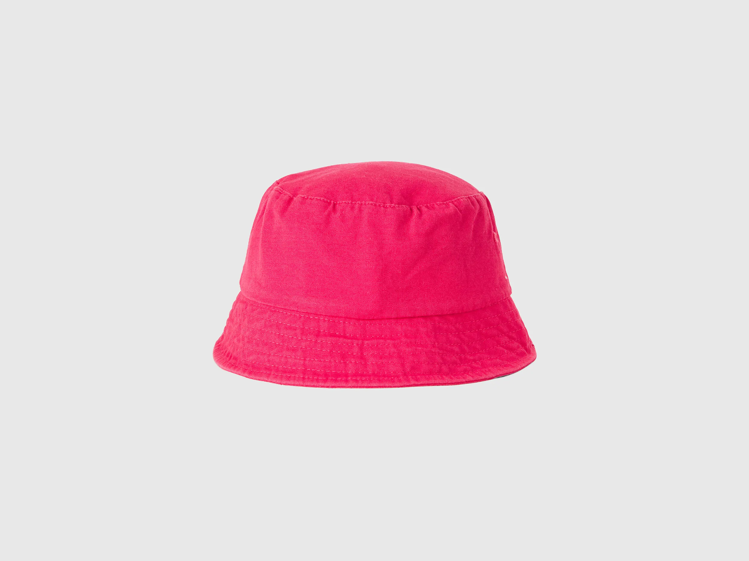 Gorro pescador con bordado de logotipo