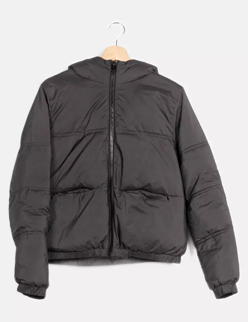 H&M Plumas