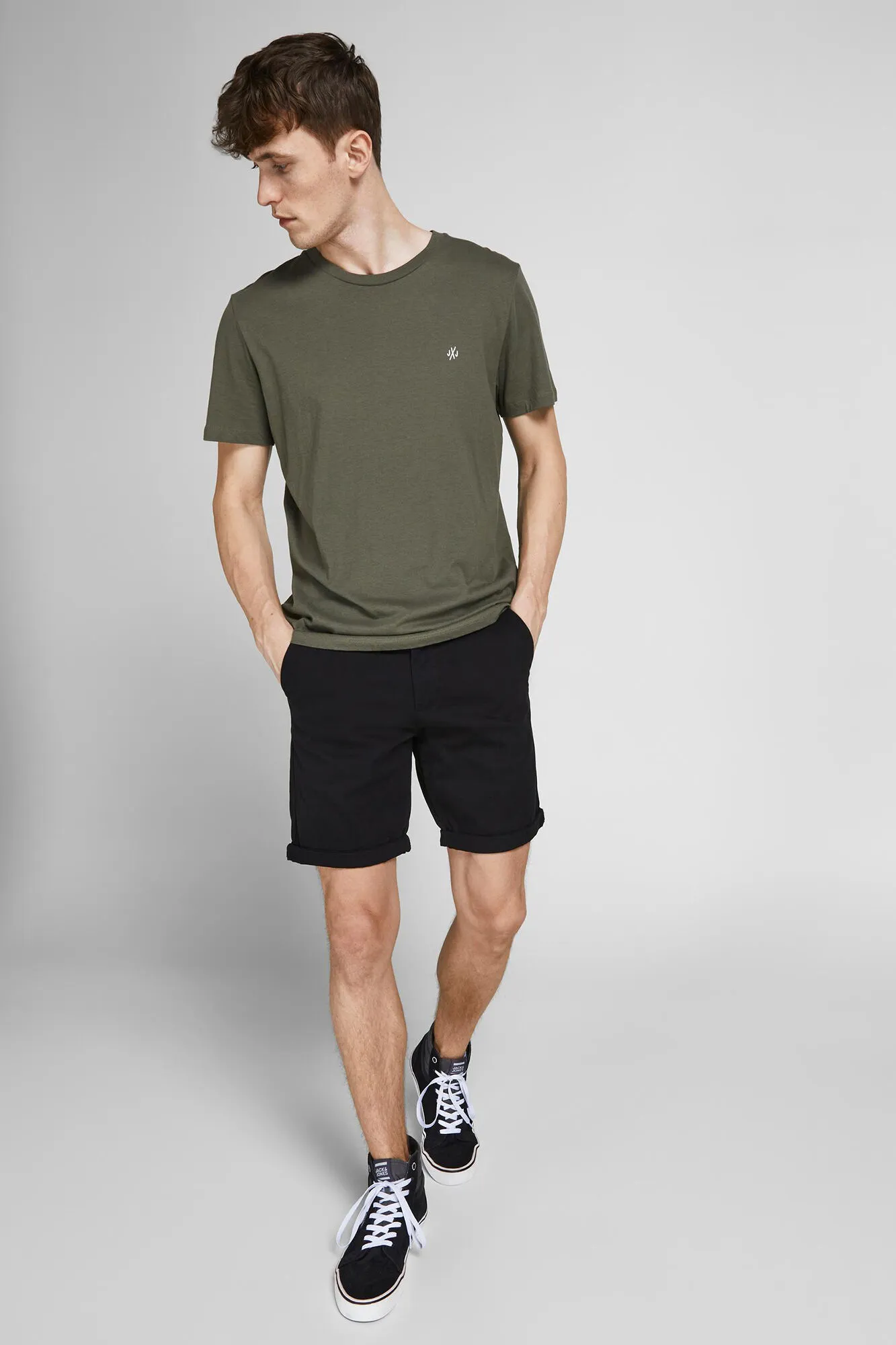 Jack & Jones Bermuda estilo chino, con 4 bolsillos.