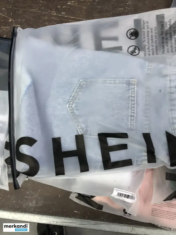 Lote de ropa de la marca Shein