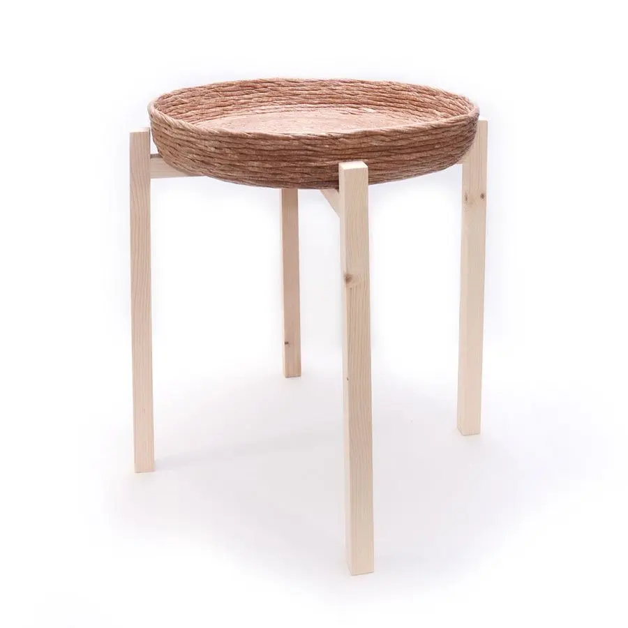 Mesa auxiliar redonda de diseño sostenible