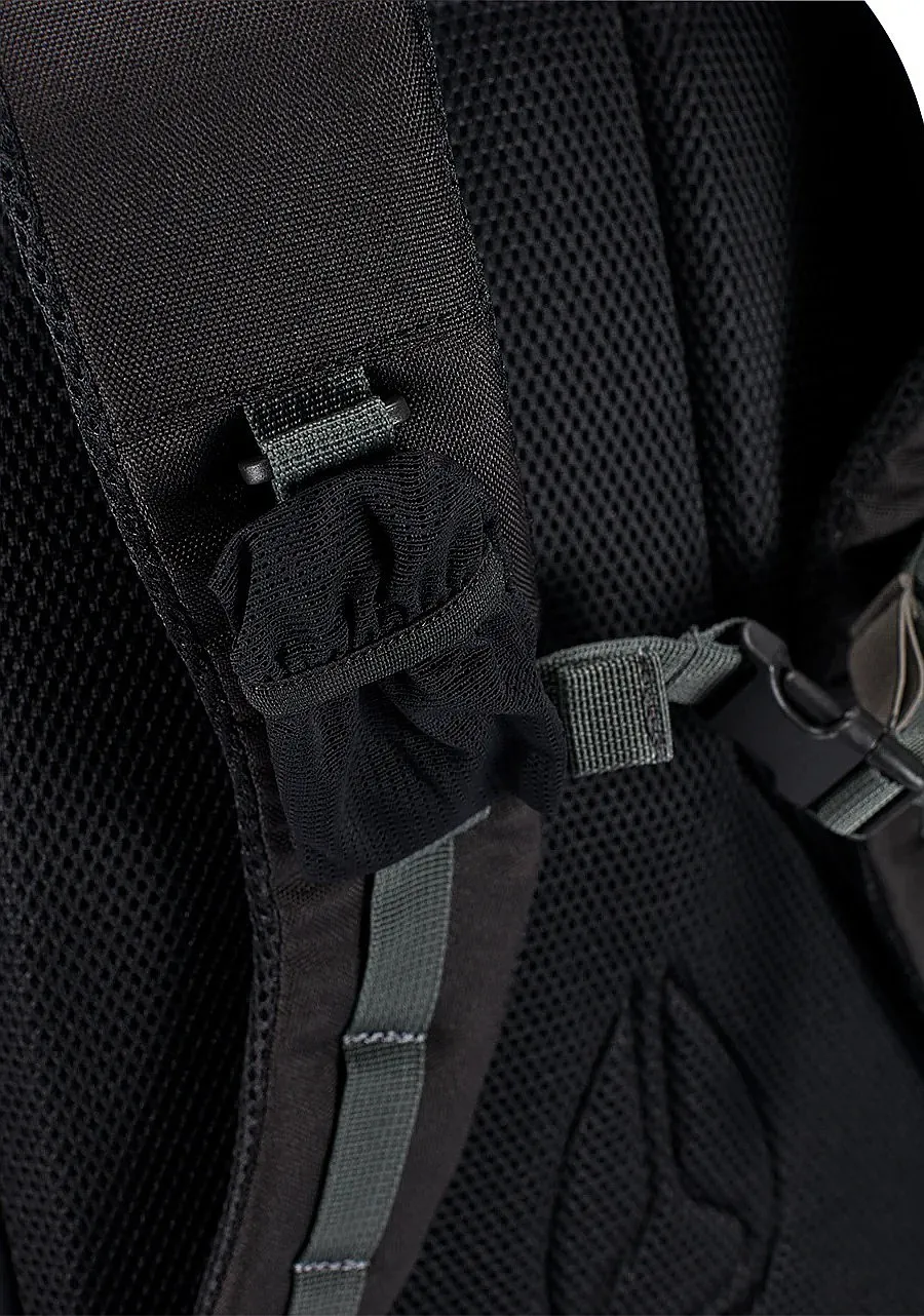 MOCHILA NIXON HAULER  BLACK/CHARCOAL