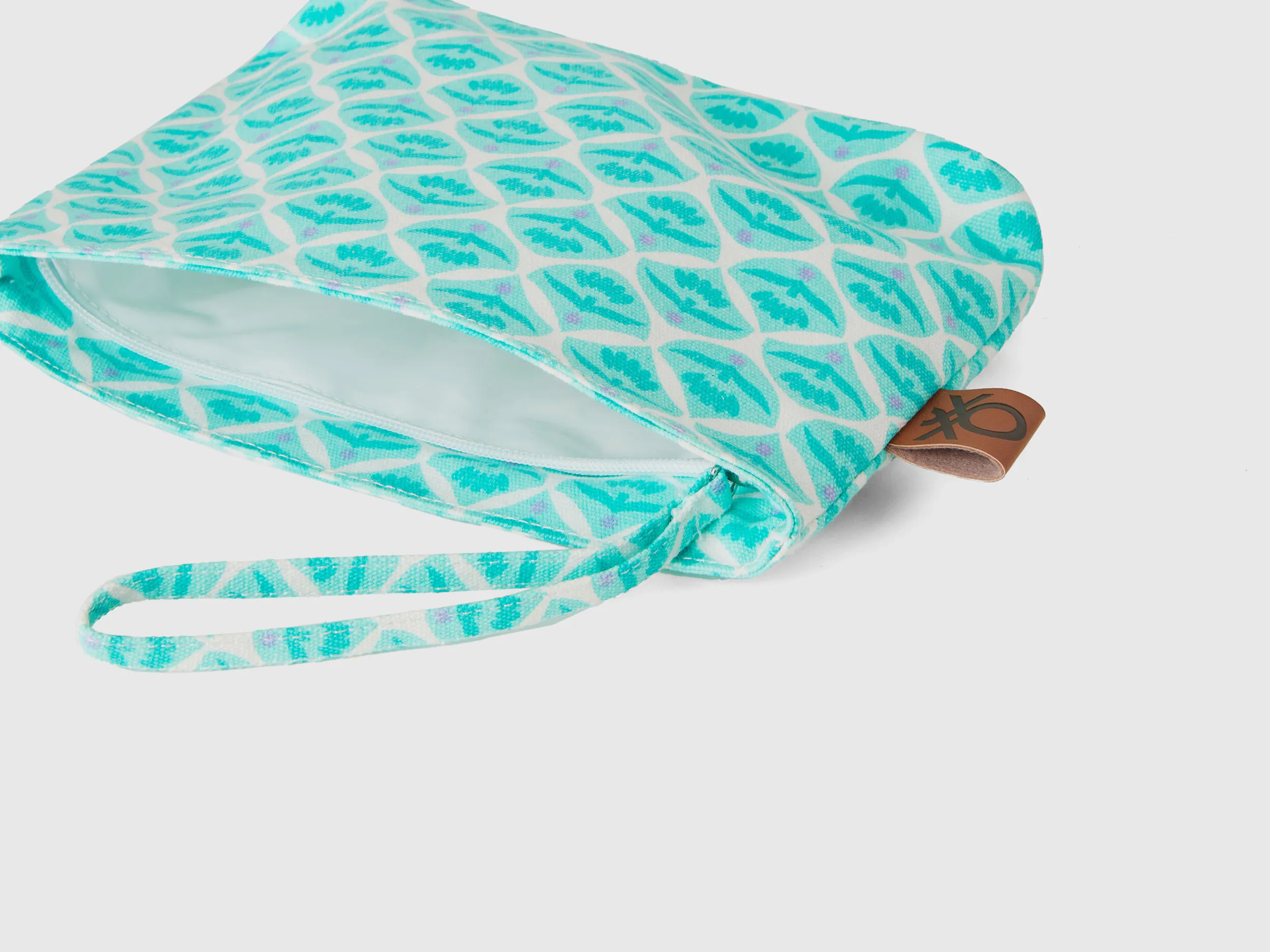 Neceser con estampado floral