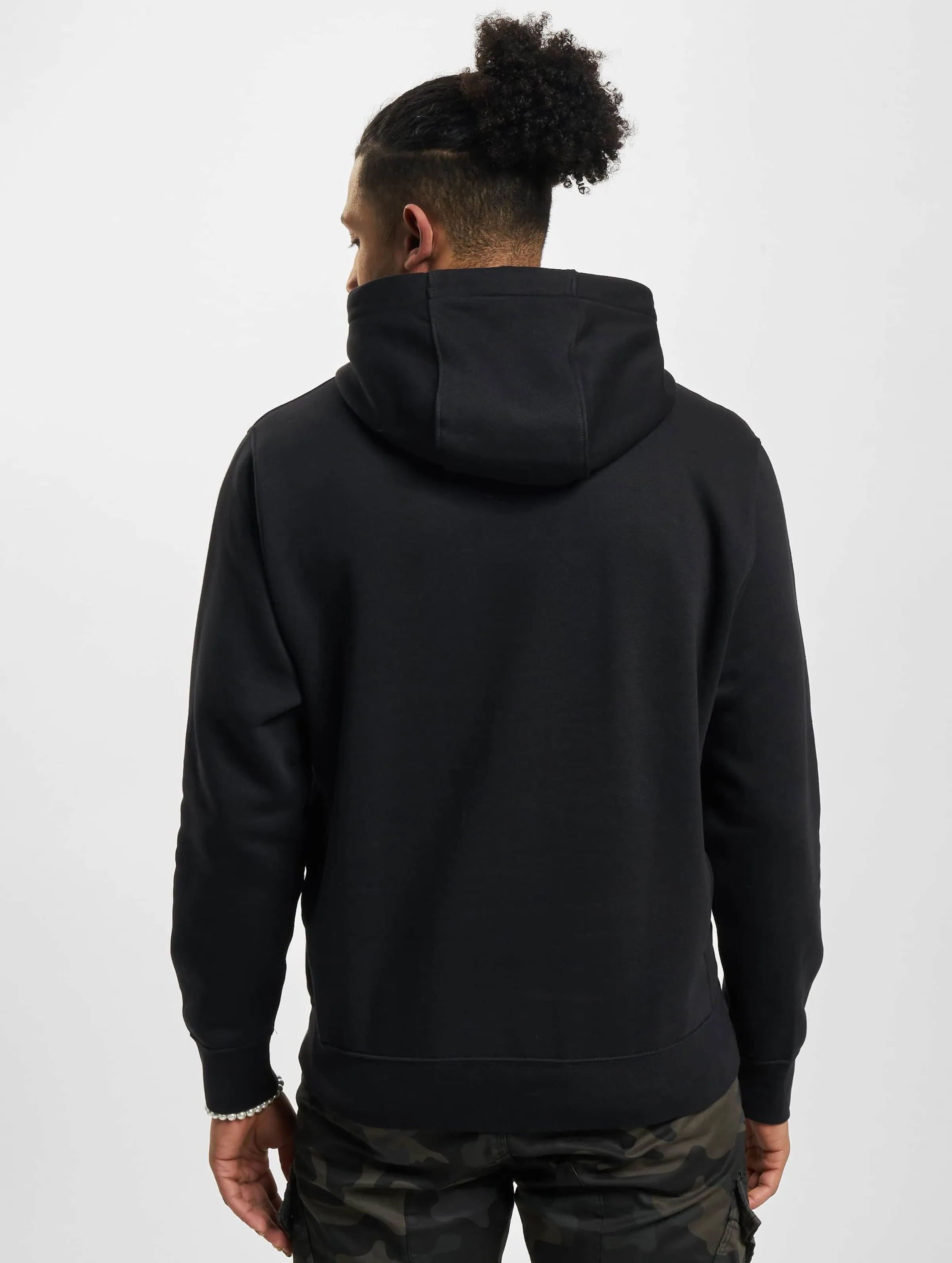 Nike Club