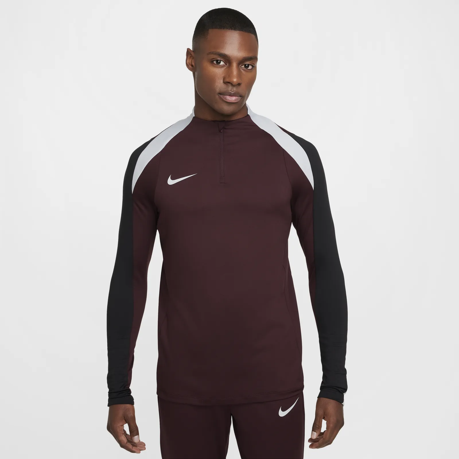 NIKE DRIFIT STRIKE TRAINING 1/2 ZIP