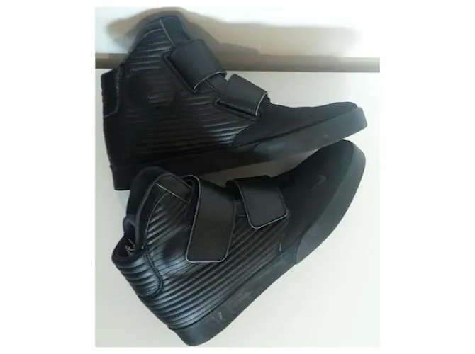Nike Flystep Negro 