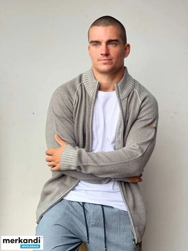 NUEVA COLECCIóN DE PASAJEROS  PAQUETE DE VENTA AL POR MAYOR DE ROPA DE HOMBRE