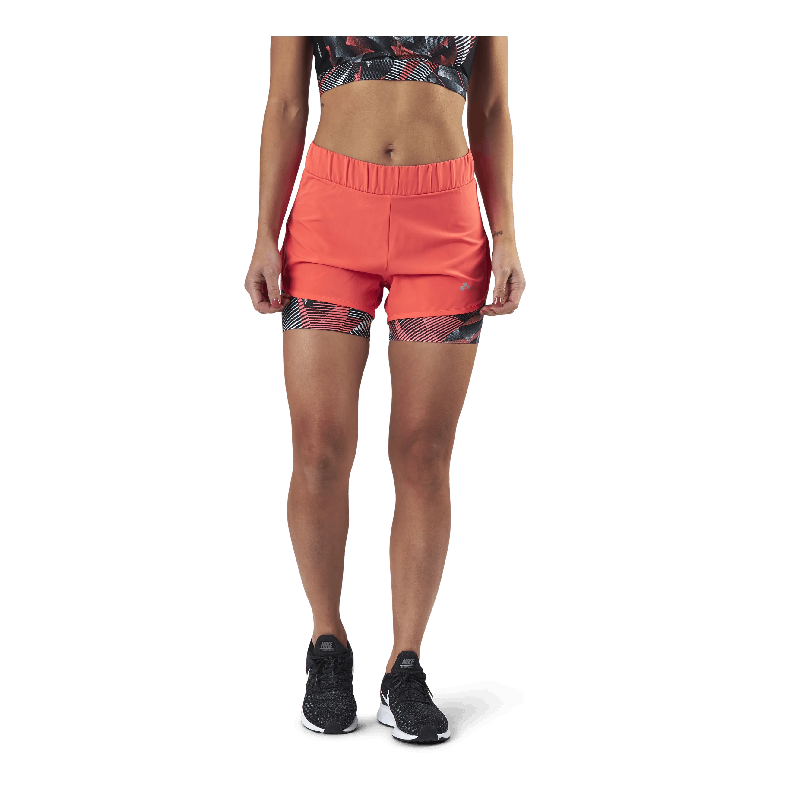 Only Play Judie Aop Loose Training Shorts Red