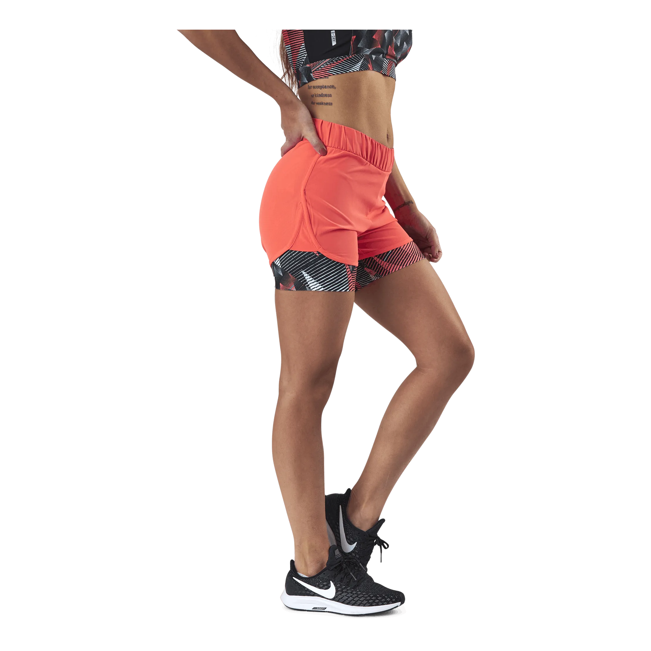 Only Play Judie Aop Loose Training Shorts Red