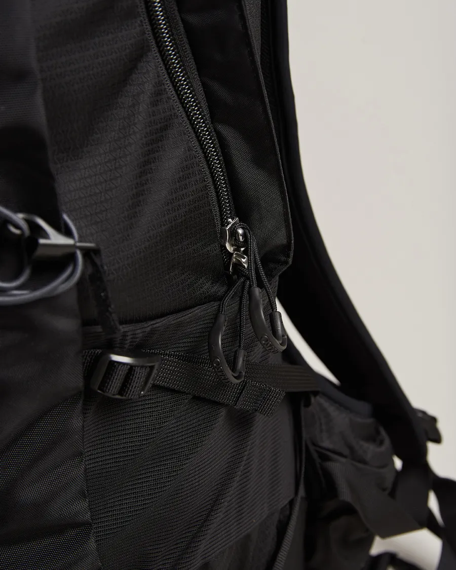 Osprey Talon 22 Backpack Stealth Black