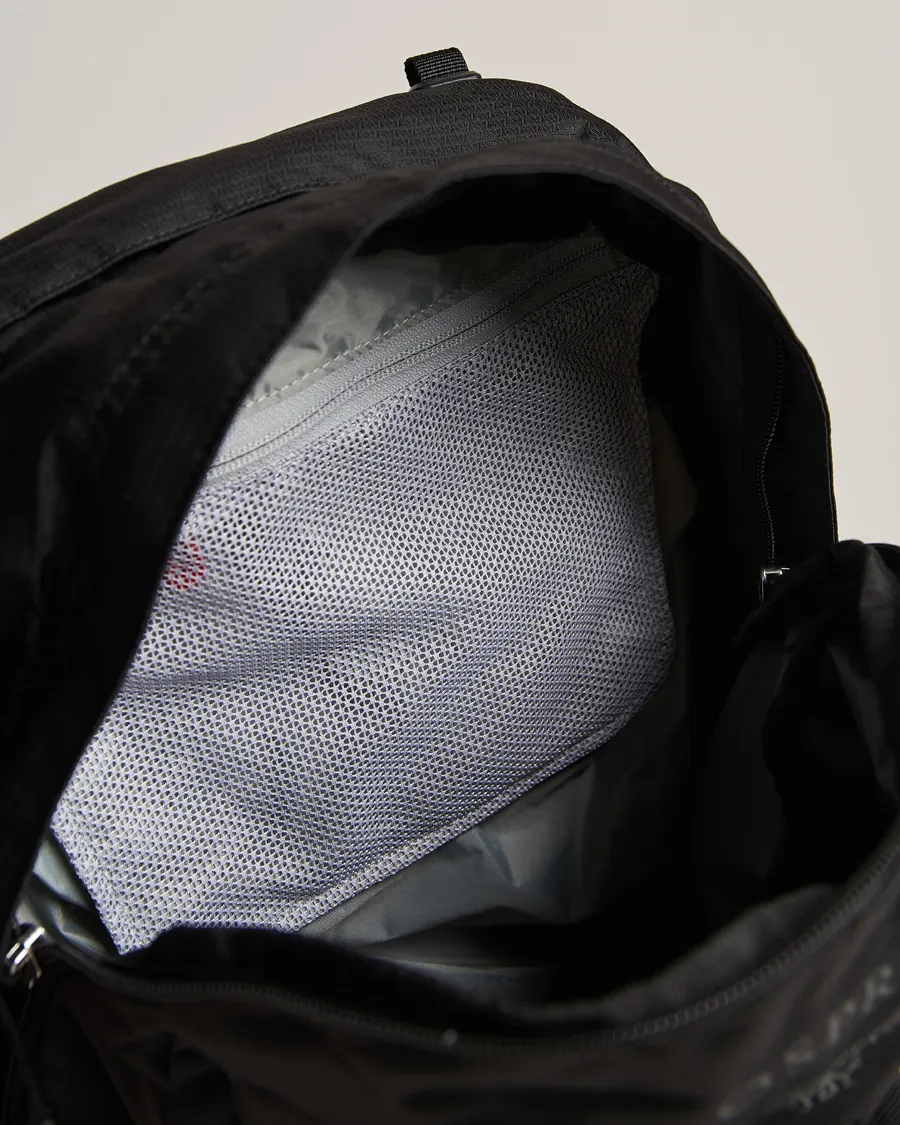 Osprey Talon 22 Backpack Stealth Black