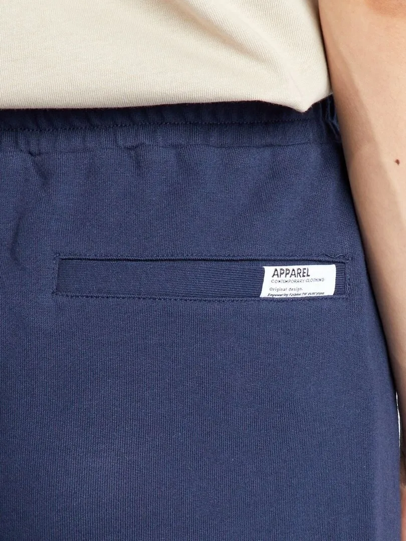 PANTALóN CORTO DE CHáNDAL CON BOLSILLOS CON CREMALLERA  NEGRO