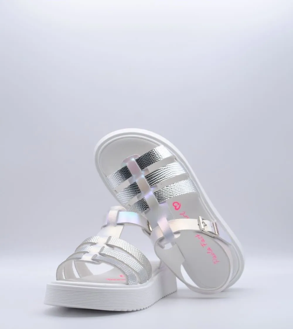 SANDALIA PLATAFORMA PABLOSKY HEBILLA TIRAS BLANCA Y PLATA
