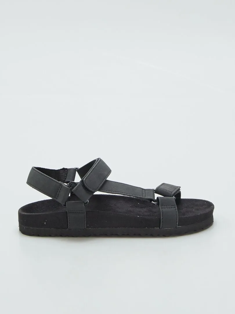 SANDALIAS ESTILO TREKKING  NEGRO