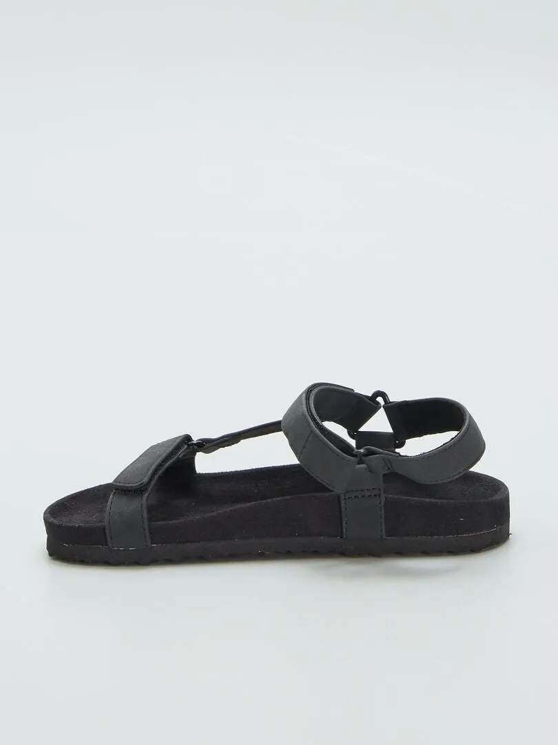 SANDALIAS ESTILO TREKKING  NEGRO
