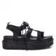 Sandalias plataformas Xti con diseño romano