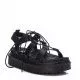 Sandalias plataformas Xti con diseño romano