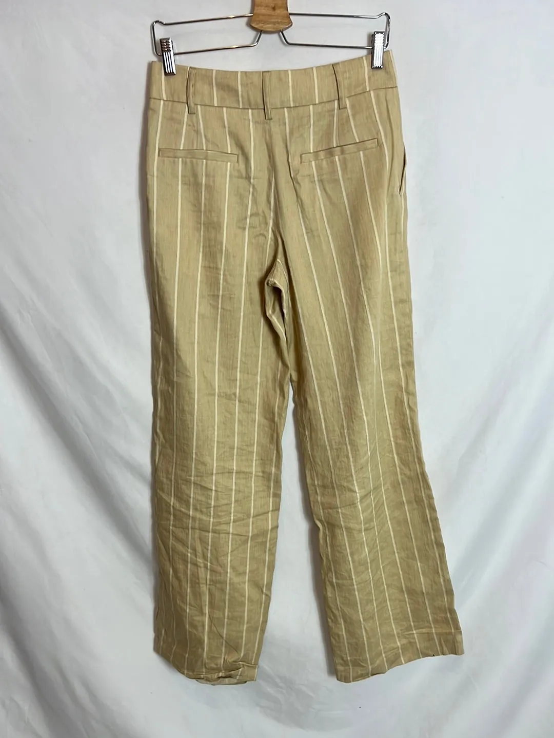 SEZANE. Pantalón beige rayas  T.36