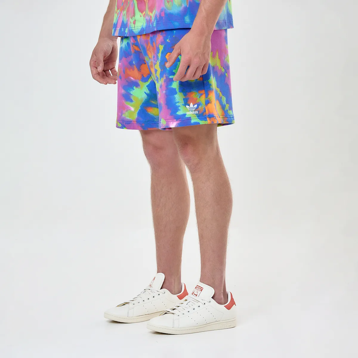SHORT ADIDAS TIEDYED HOMBRE