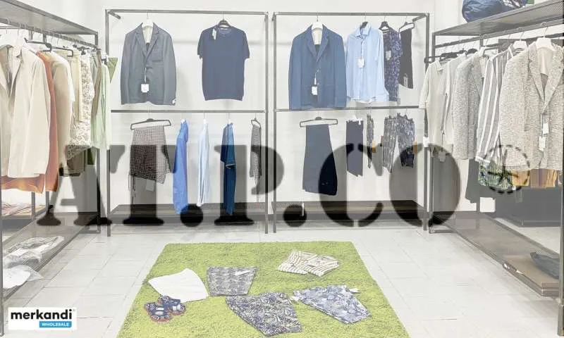 Stock lots ropa de hombre firmada Atpco AT. P.CO. p/e