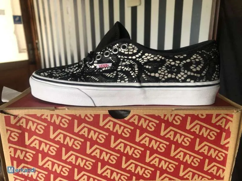 Stocks de calzado Vans