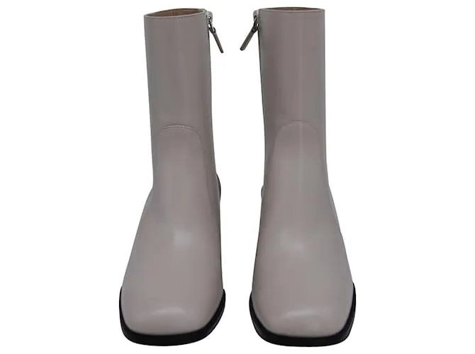 Stuart Weitzman Botines con cremallera Nola en cuero color crema Blanco Crudo 