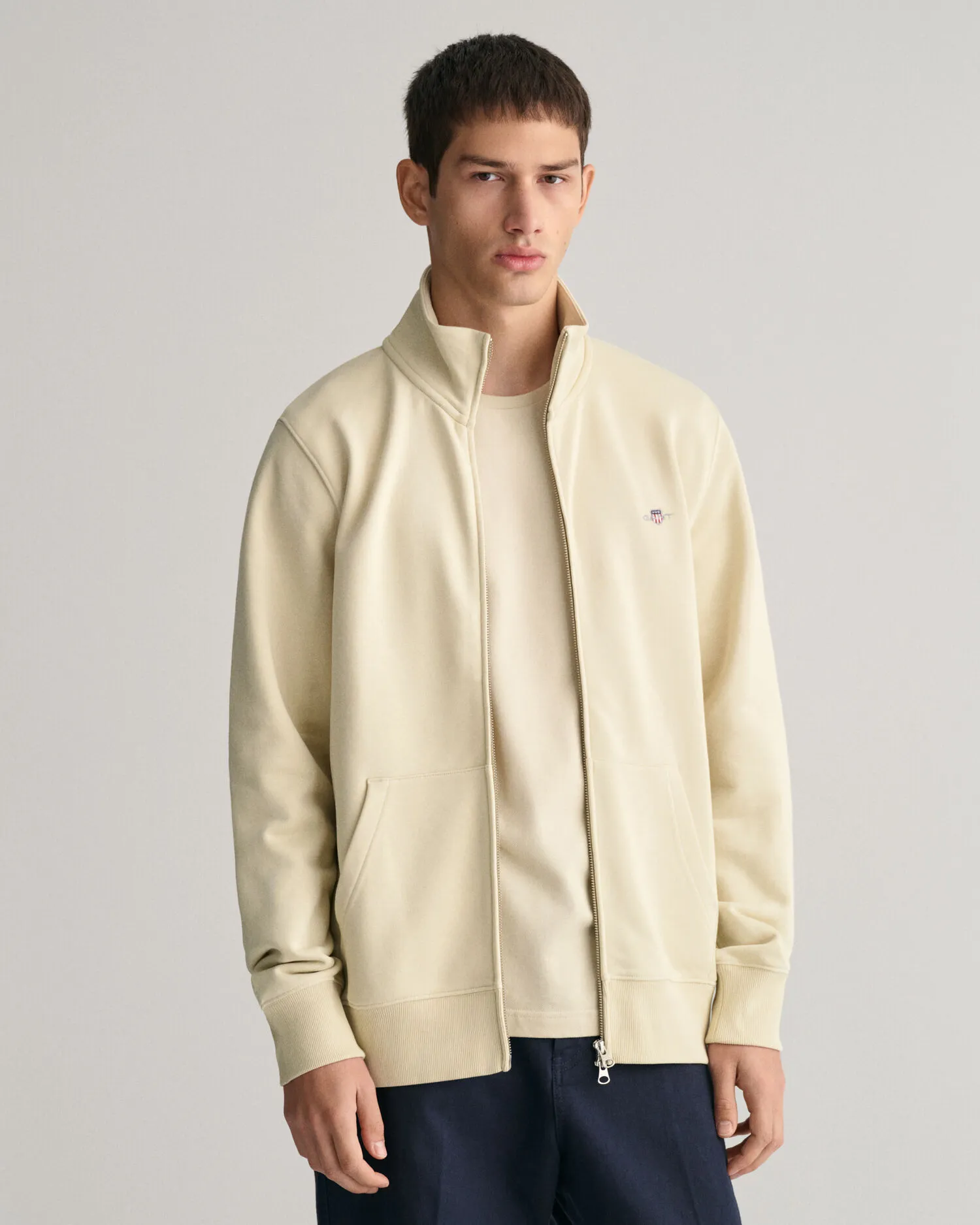 Sudadera Shield con cremallera