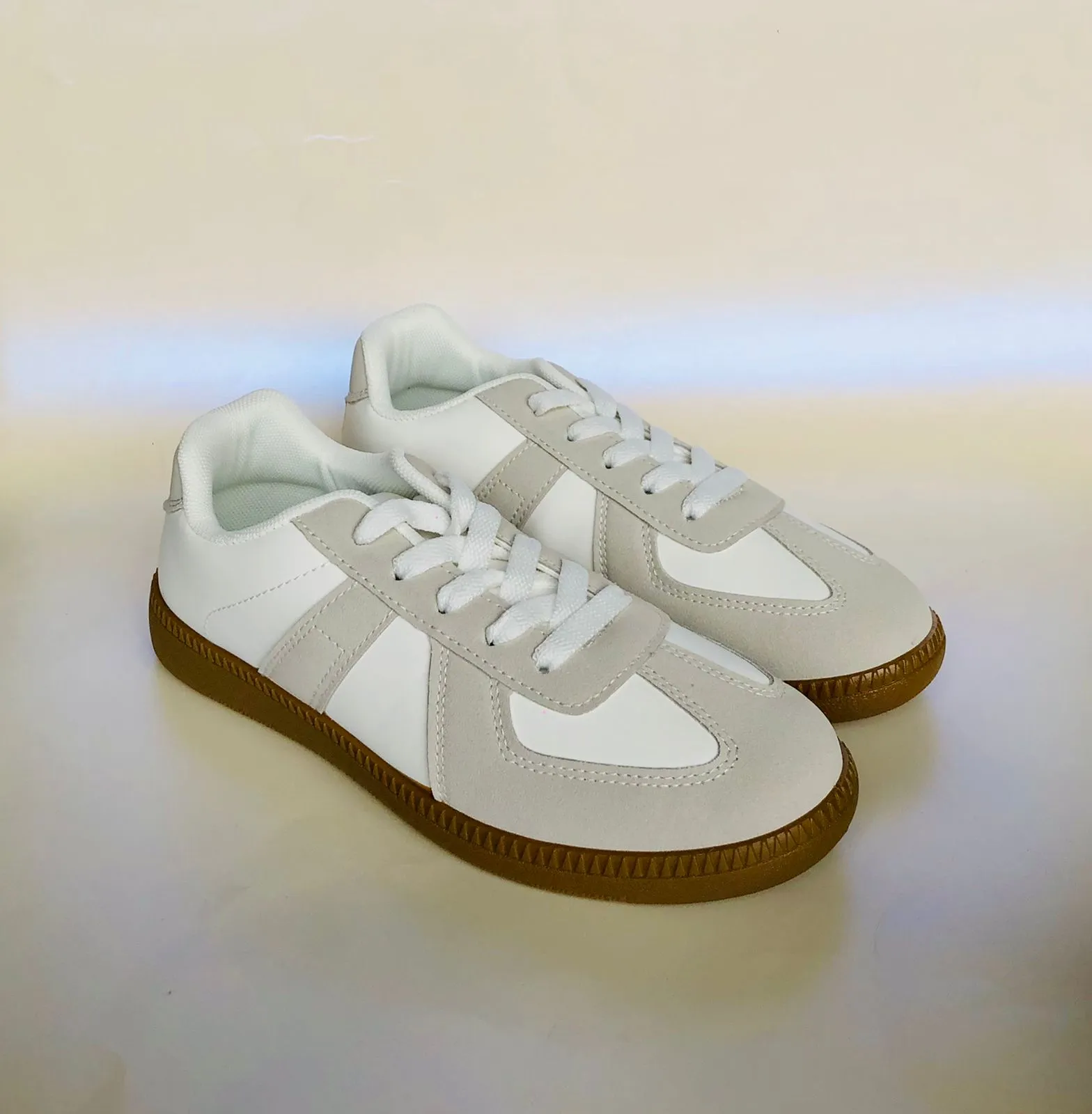 TENNIS PEKAS