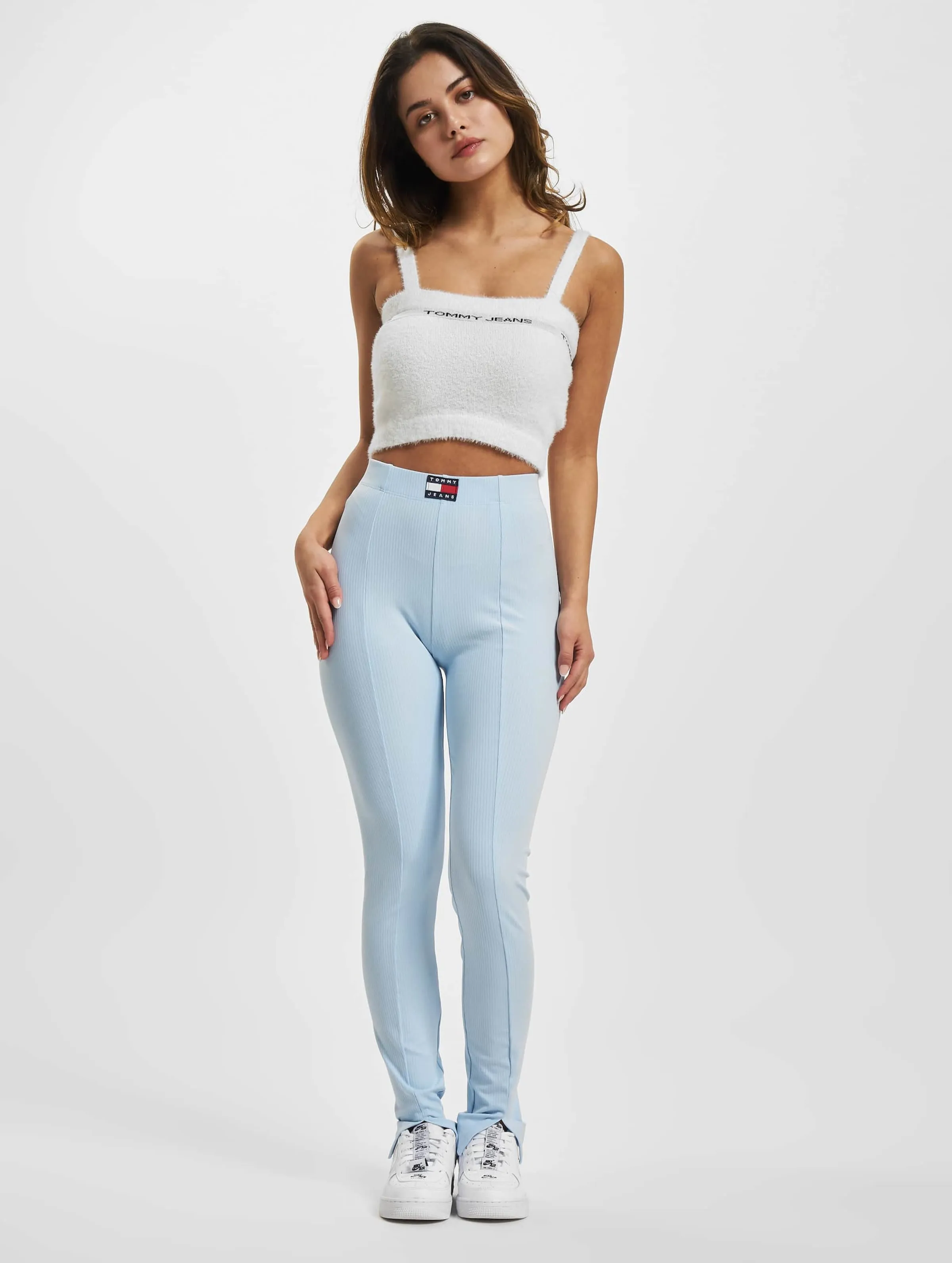 Tommy Jeans Center Badge Slit