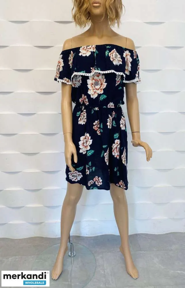 Verano, vestidos cortos con flores. Mezcla de modelos. Categoría A
