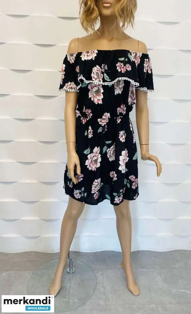 Verano, vestidos cortos con flores. Mezcla de modelos. Categoría A